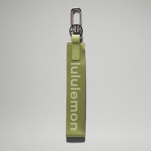 LULULEMON | Never Lost Keychain